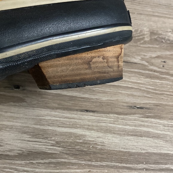 Sorel heeled boots/7 - Picture 4 of 6